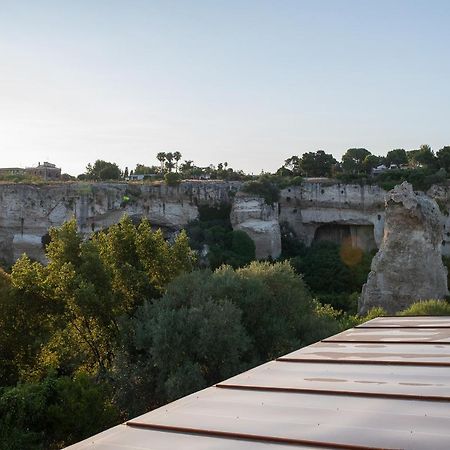 Momento-Teatro Greco Syracuse Exterior foto